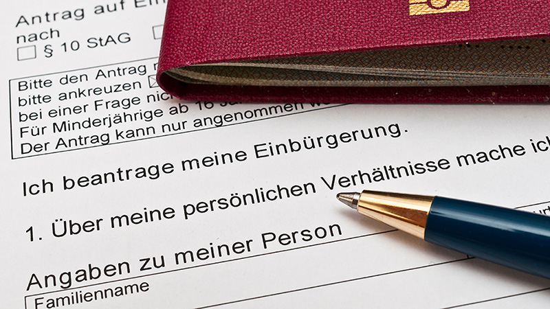 Немецкий паспорт за 3 года. Изменения в миграционной политике Германии