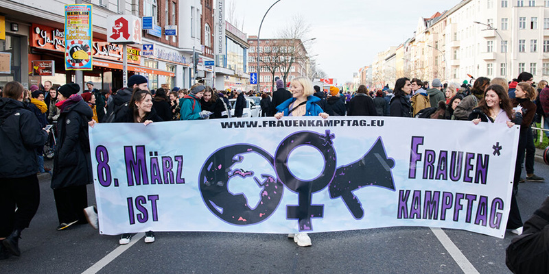 Демонстрация 8 марта в Берлине