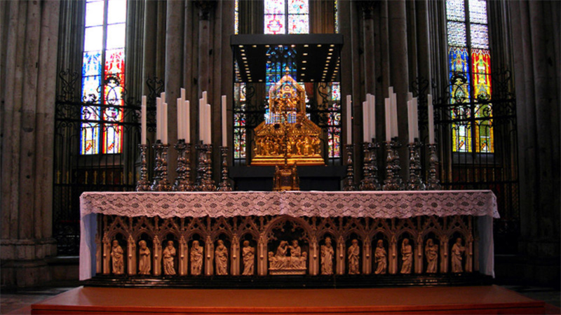 Алтарь с аркой трех королей в Кельнском соборе